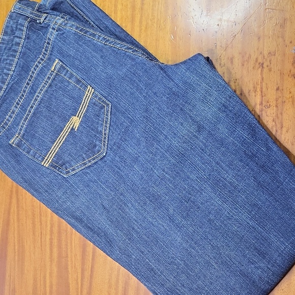 Arizona Jean Company Dark Blue Flare Jeans - Picture 2 of 5